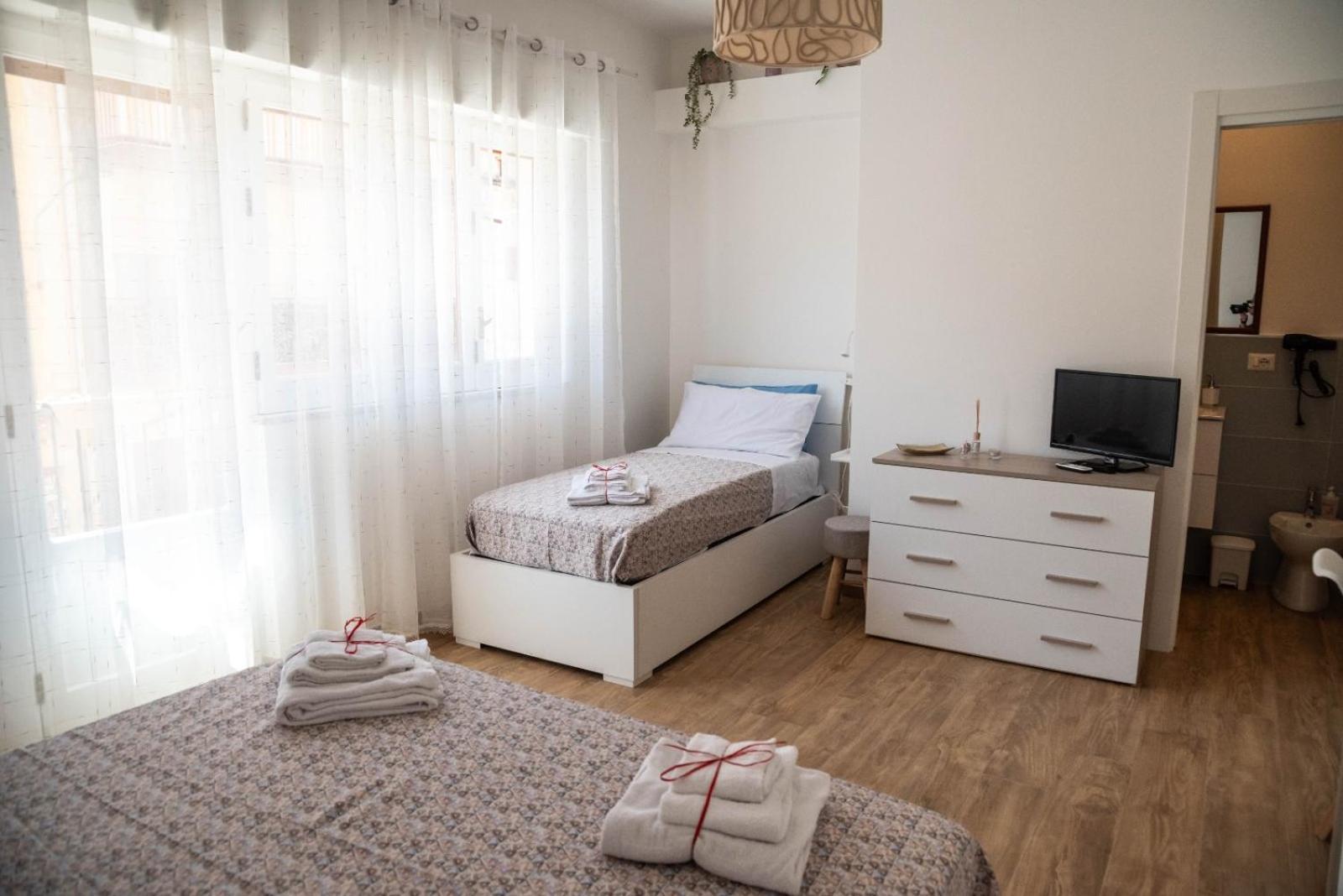 Koine Comfort Rooms Багерия Екстериор снимка